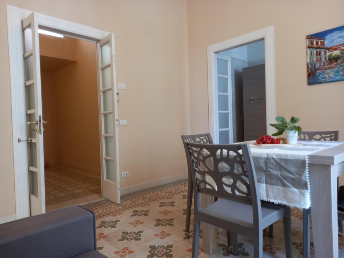 Dimora Donna Carmela - Al Centro Di Monopoli Leilighet Eksteriør bilde